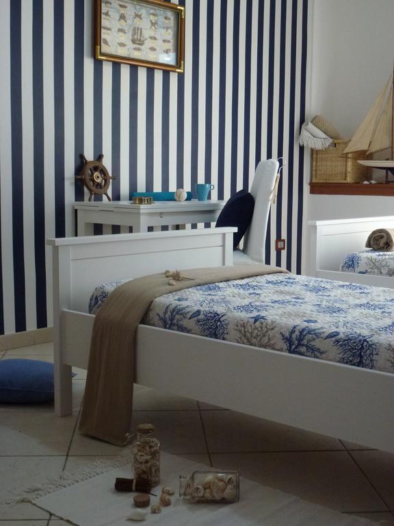 Suite Blue Marine Taranto Szoba fotó